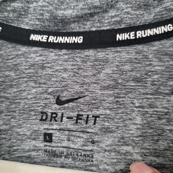 Nike Women's Dri-FIT 1/4-Zip Running Pullover Shirt Size L - Picture 4 of 5